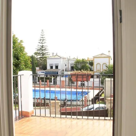 Montecarmelo Villa *
