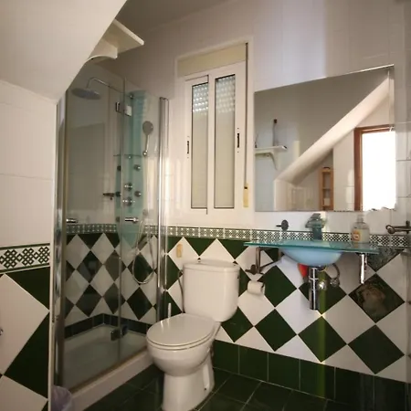 Montecarmelo Villa *